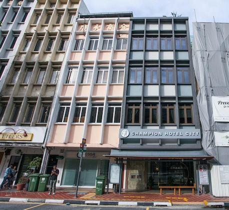 Gallery - Habyt Clarke Quay - Previously Champion City