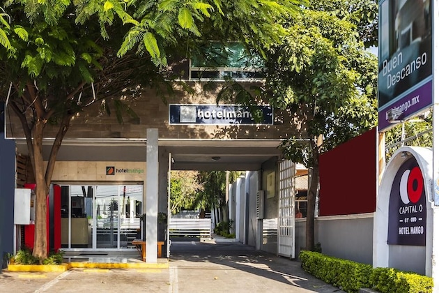 Gallery - Collection O Hotel Mango,Six Flags Hurricane Harbor Oaxtepec