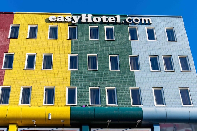 Gallery - Easyhotel Amsterdam Arena Boulevard