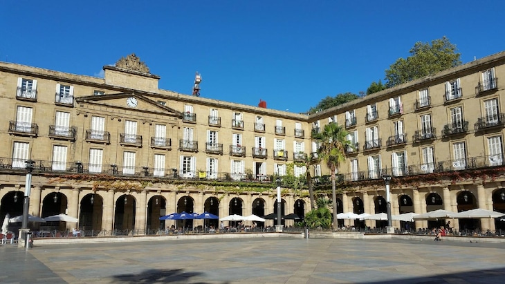 Gallery - Casual Bilbao Serantes
