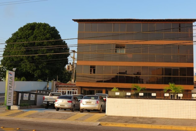 Gallery - Las Brisas Beach Hotel