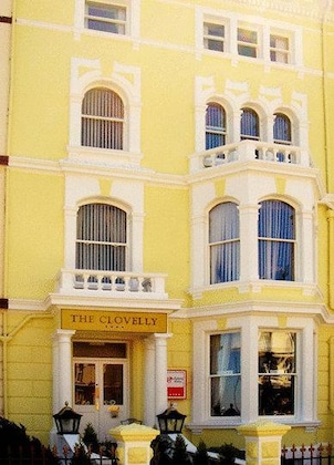 Gallery - The Clovelly - Guest Accomodation