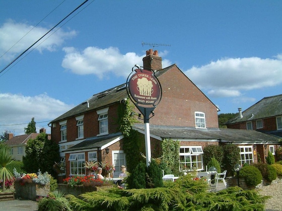Gallery - The Three Lions