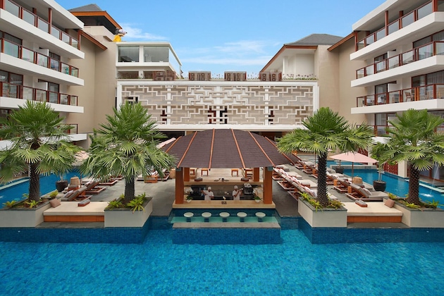 Gallery - The Bandha Hotel & Suites