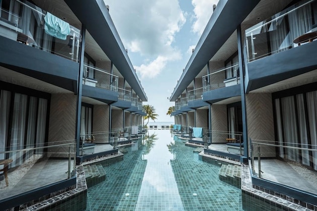 Gallery - The Tide Beachfront Siray Phuket