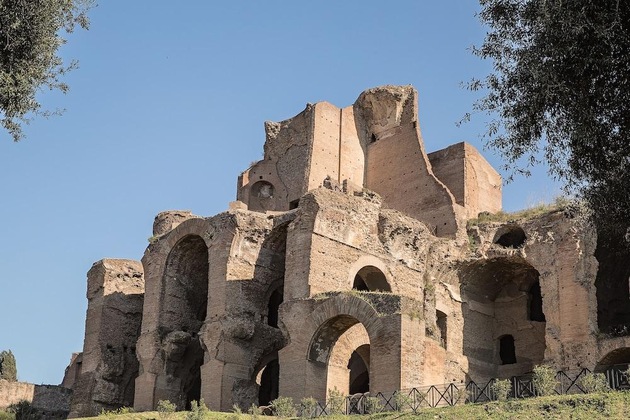 Gallery - Il Monastero Collection