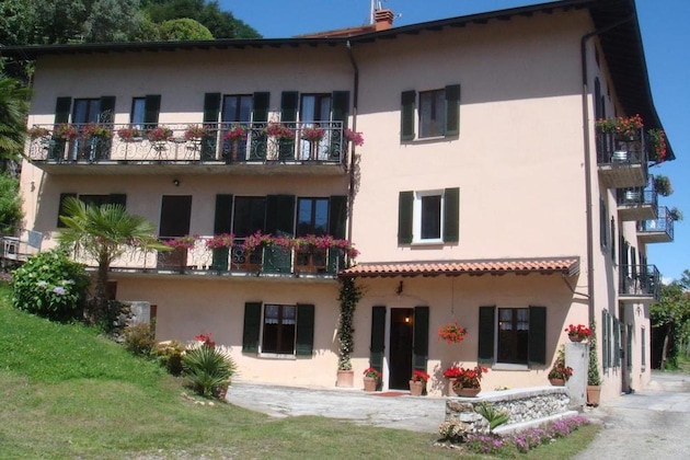 Gallery - Crotto Regina
