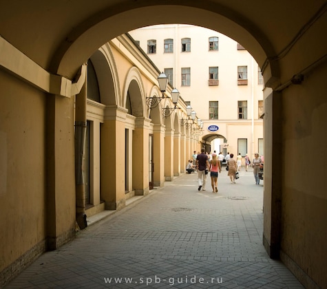 Gallery - Nevsky Hotel Art Hall