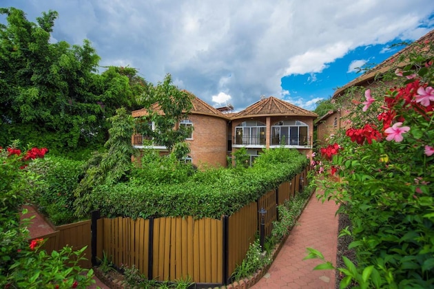 Gallery - Hotel Chez Lando