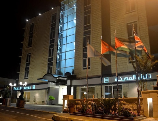 Gallery - Tilal Almadina Hotel & Suites
