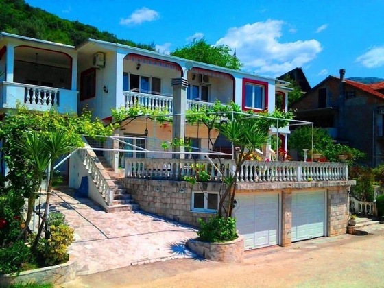 Gallery - Apartments Villa Lastva