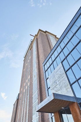 Gallery - The Steam Hotel