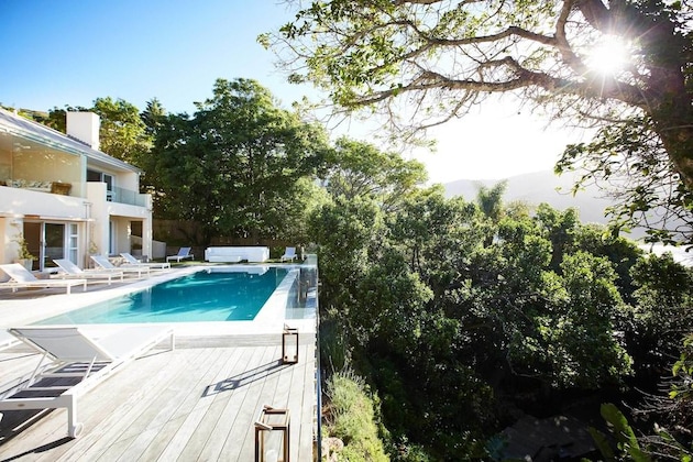 Gallery - Accueil 1 Chambre à coucher 4 Salles de bain en 6571, Knysna