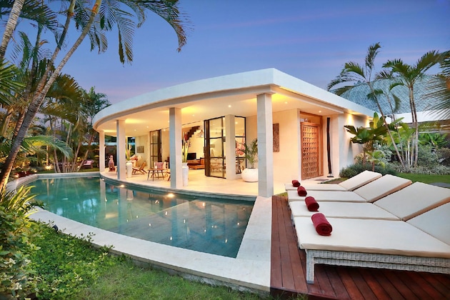 Gallery - Villa 4 Chambres à coucher 4 Salles de bains à Seminyak, Seminyak