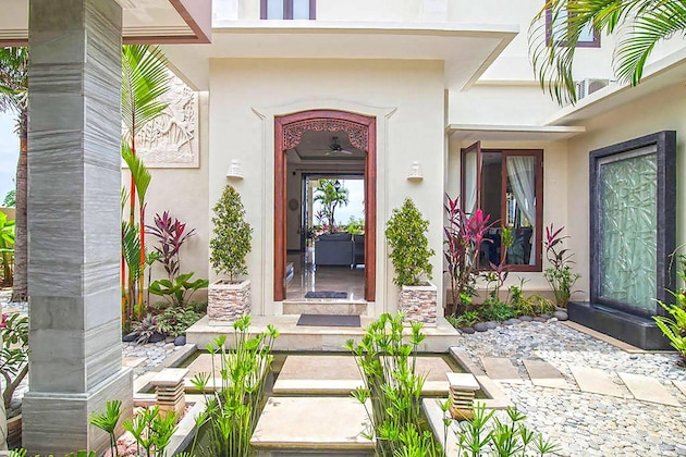 Gallery - Villas 4 chambres à coucher 3 salles de bains à Cengiling, South Kuta
