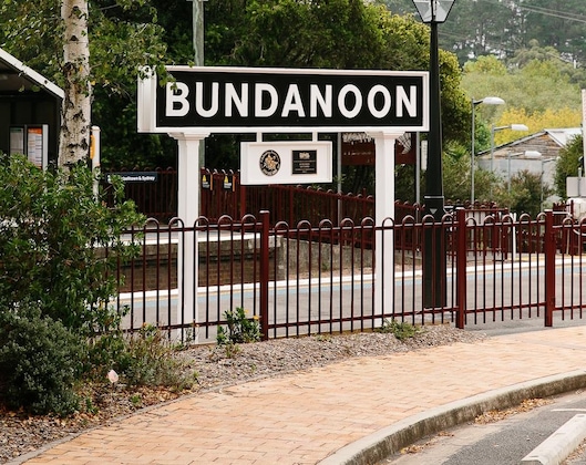 Gallery - Bundanoon Hotel