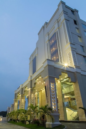 Gallery - Trinity Grand