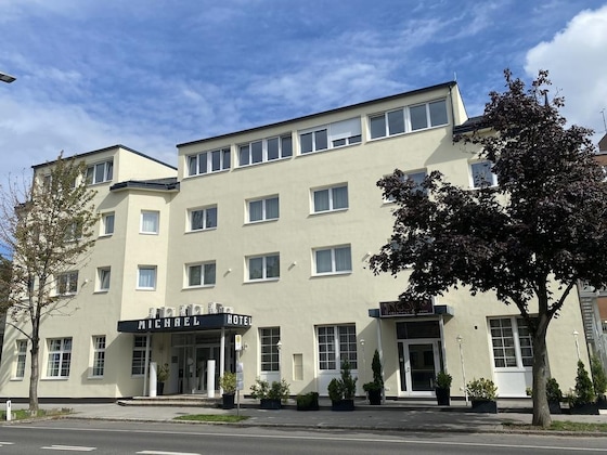 Gallery - Hotel Michael