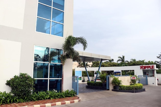 Gallery - 7Apple Hotels Aurangabad