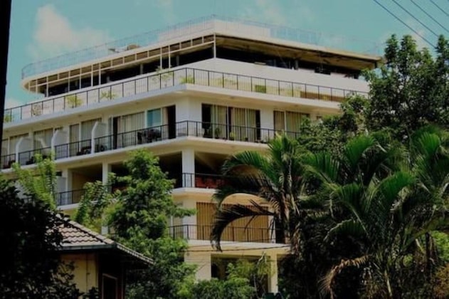 Gallery - Sky View Grand