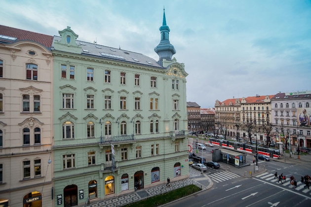 Gallery - Vinohradský Dům