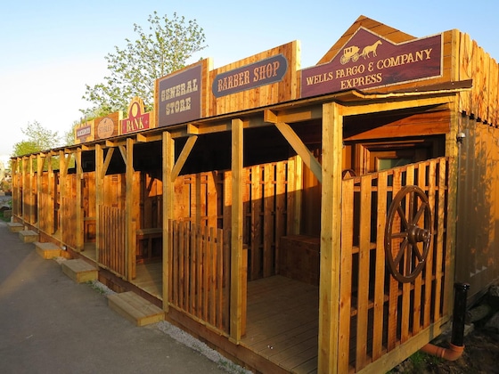 Gallery - Adventurer's Village Milton Keynes