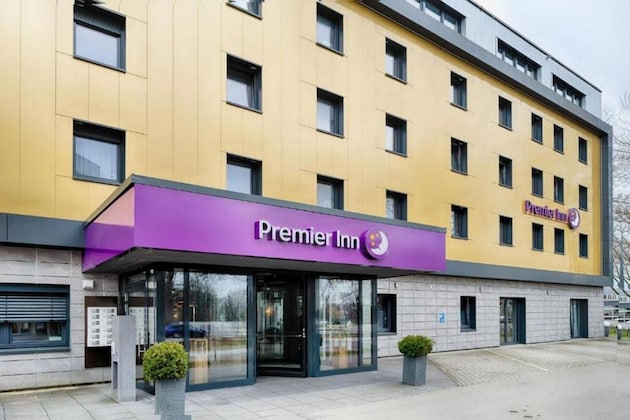 Gallery - Premier Inn Lindau