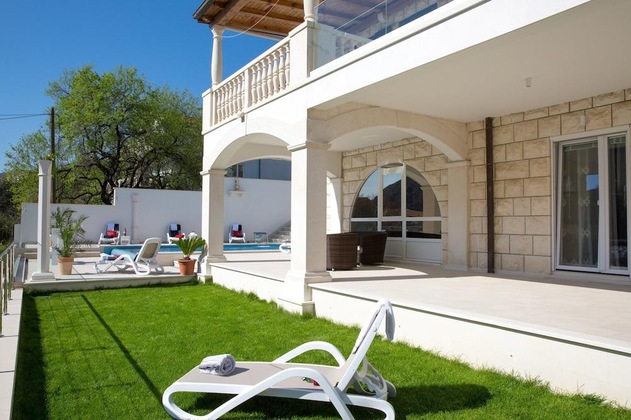 Gallery - Villa Arion