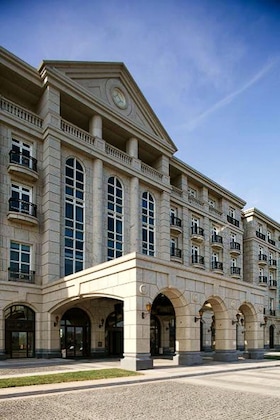 Gallery - Tianjin Goldin Metropolitan Polo Club
