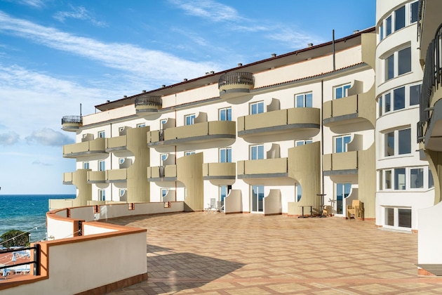 Gallery - Carlton Hotel Riviera