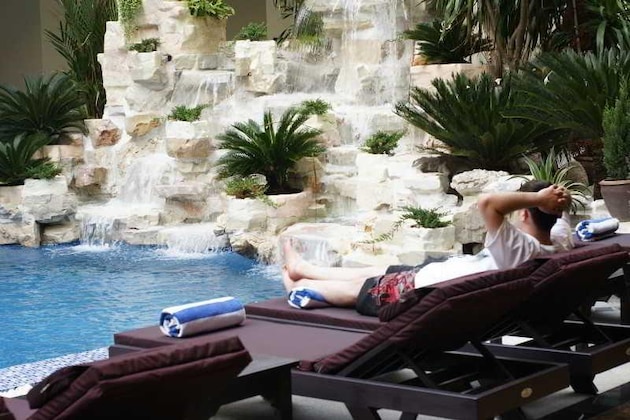 Gallery - Miracle Suites