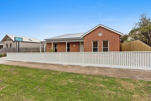 Gallery - Coastal Vibe Apartments