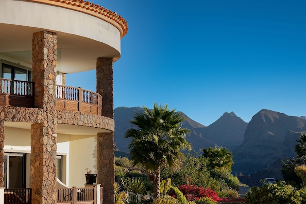Gallery - Casa Leon