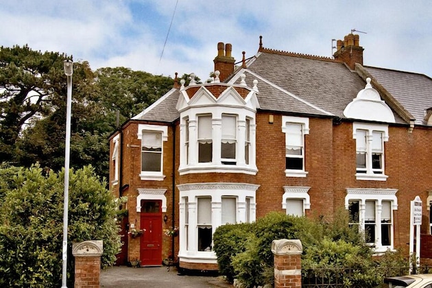 Gallery - Cheriton Lodge