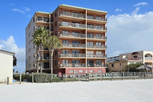 Gallery - Emerald Isle 104