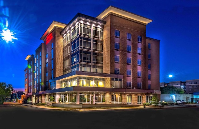 Gallery - Hampton Inn & Suites Tallahassee Capitol University