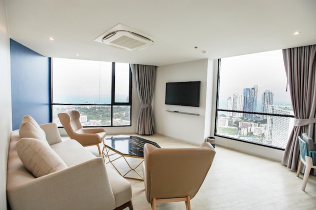 Gallery - Brighton Grand Hotel Pattaya