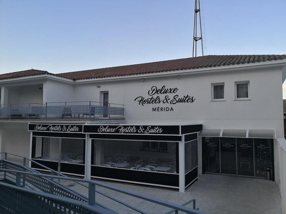 Gallery - Deluxe Hostels & Suites Merida