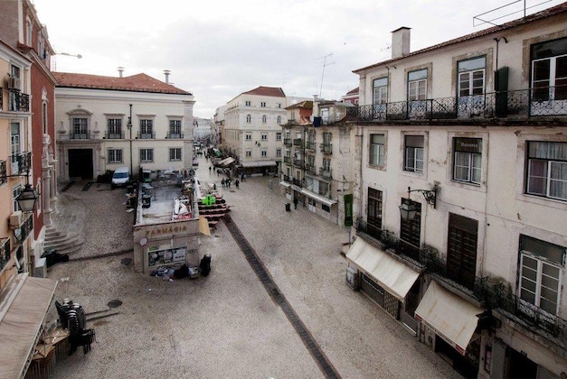 Gallery - Lisbon Wine Hotel