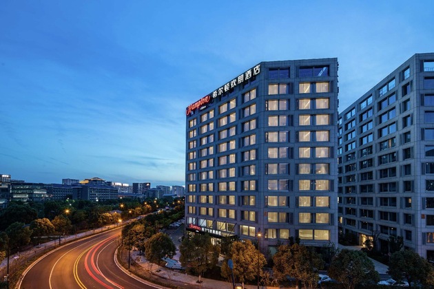 Gallery - Hampton By Hilton Hangzhou Future Sign Technology City