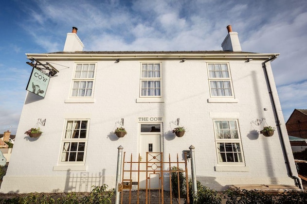 Gallery - The Cow Dalbury