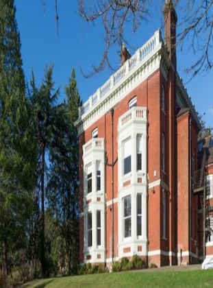 Gallery - Torrington Hall