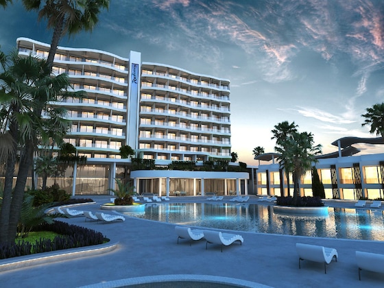 Gallery - Radisson Beach Resort Larnaca