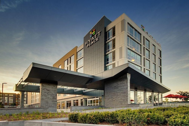 Gallery - Hyatt Place Milwaukee Downtown
