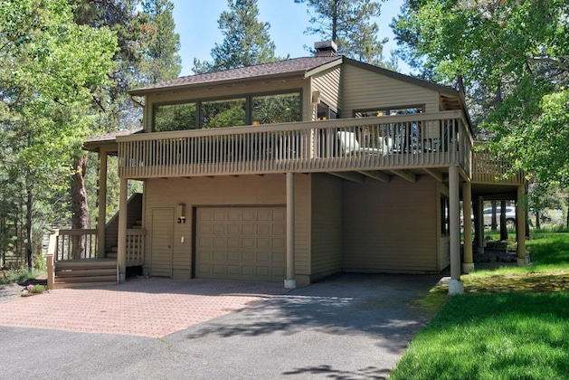 Gallery - Tan Oak Lane 37
