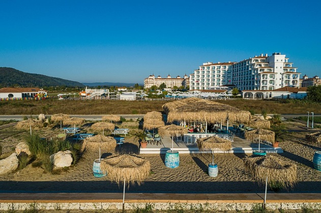 Gallery - Sunrise Blue Magic Resort