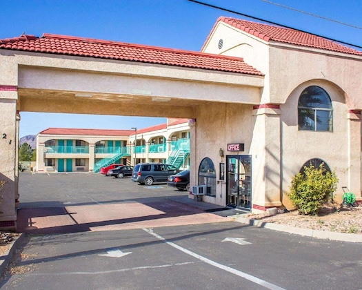 Gallery - Travelodge By Wyndham Kingman