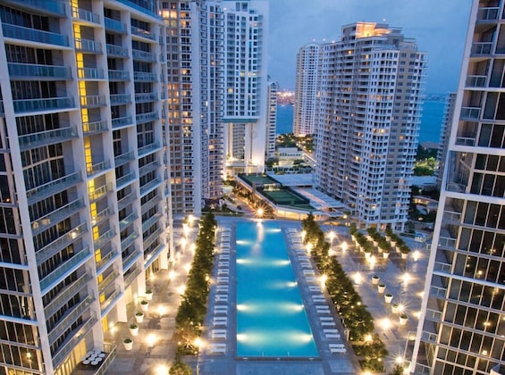 Gallery - Luxurious Apt At Icon W Lux Brickell