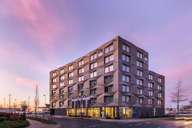 Gallery - Holiday Inn - The Niu, Crusoe Bremen Airport By Ihg