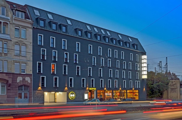Gallery - B&B Hotel Stuttgart-Bad Cannstatt
